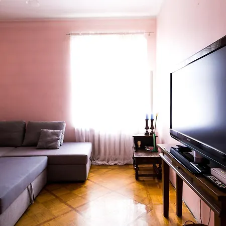 Oldtown Apartment *